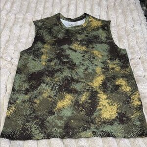 Camouflage Sleeveless Men’s NIKE dri-fit tank